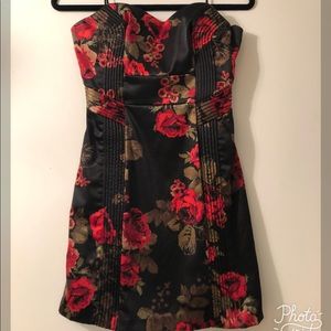 Guess Los Angeles dress, size 5